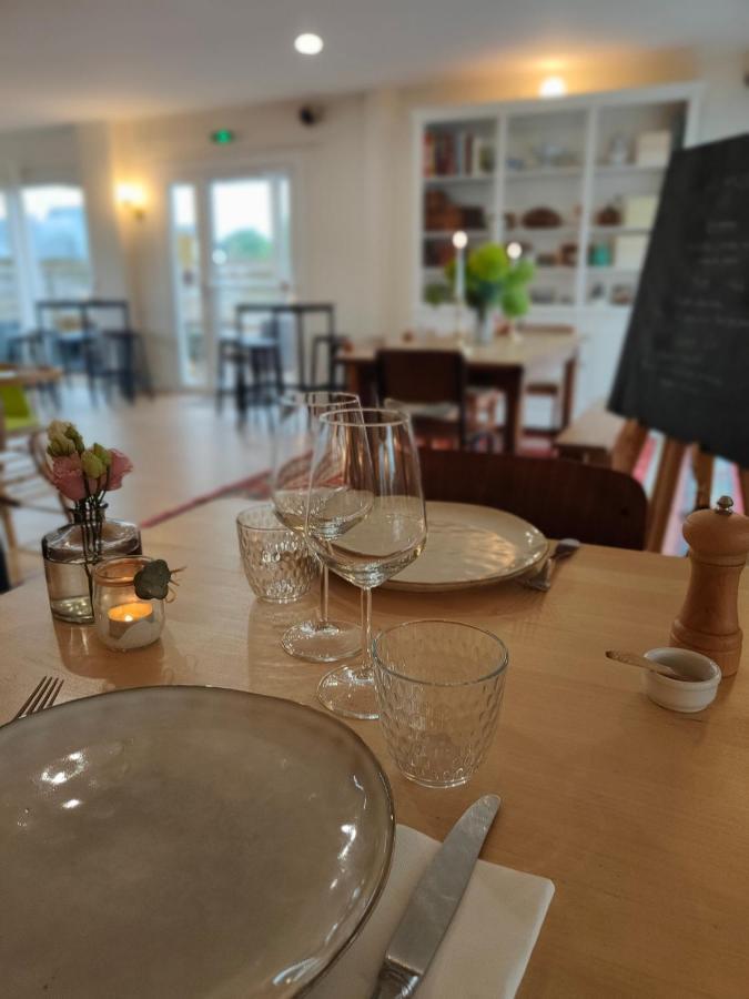 Hotel Restaurant La Voile Bleue เอร์เดอว็อง ภายนอก รูปภาพ